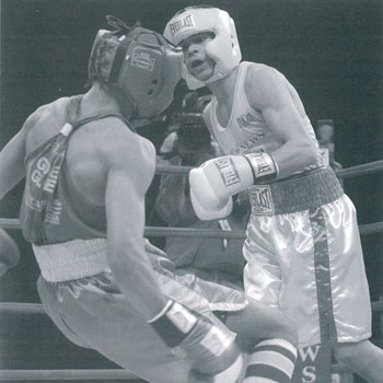 Shemuel_Pagan_Golden_Gloves